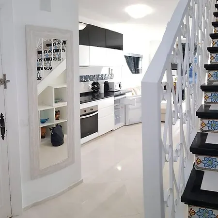 Casa Del Mar On Calahonda Frontline