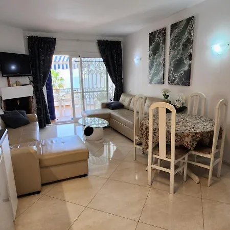 Casa Del Mar On Calahonda Frontline Apartment *